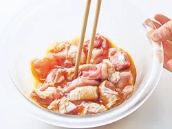 とり肉を加熱する