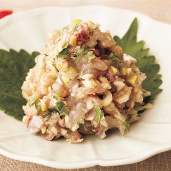 なめろう By荻野恭子さんの料理レシピ プロのレシピならレタスクラブ なめろう By荻野恭子さんの料理レシピ プロのレシピならレタスクラブ