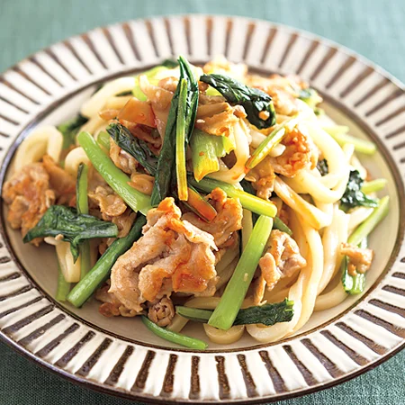 カリカリ豚の焼きうどん