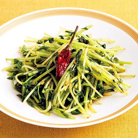 豆苗のオイスターソース炒め Byみないきぬこさんの料理レシピ プロのレシピならレタスクラブ