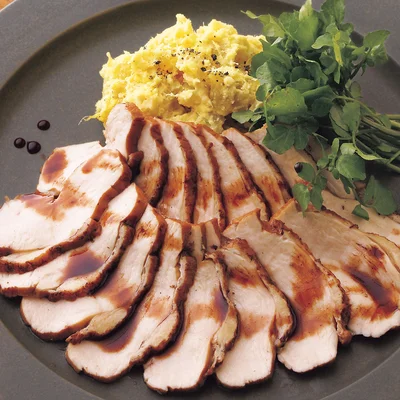 とりむね肉の鴨ロース風