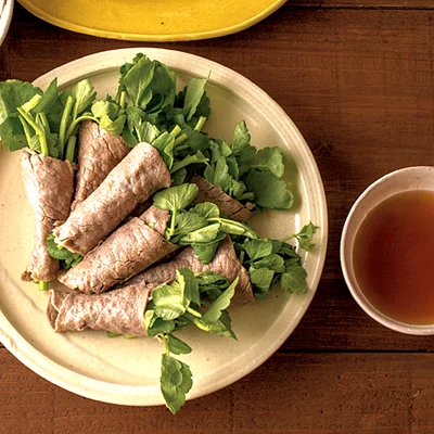 せりの牛肉巻き