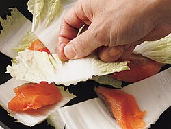 塩鮭と白菜の重ね蒸し By吉田勝彦さんの料理レシピ プロのレシピならレタスクラブ