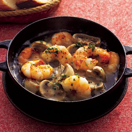 えびとマッシュルームのアヒージョ By植松良枝さんの料理レシピ プロのレシピならレタスクラブ