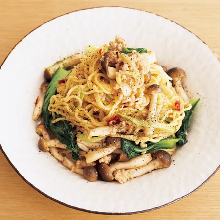 ひき肉とチンゲン菜のポン酢みそ焼きそば By下条美緒さんの料理レシピ プロのレシピならレタスクラブ
