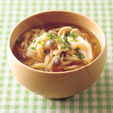切り干し大根のみそ汁 Byきじまりゅうたさんの料理レシピ プロのレシピならレタスクラブ