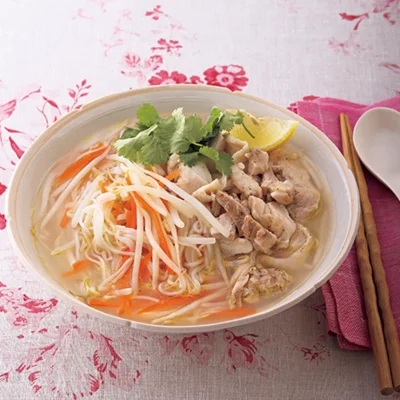 もやしたっぷりフォー風麺