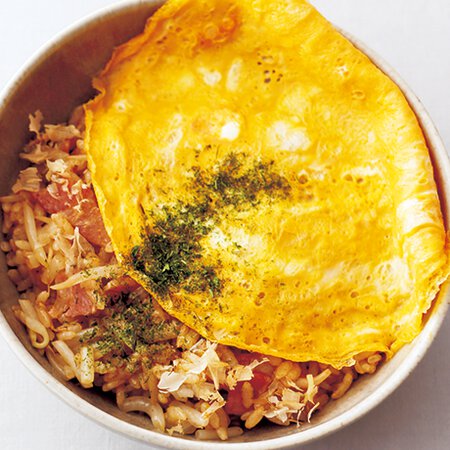 オムそばめし風丼 By伊藤朗子さんの料理レシピ プロのレシピならレタスクラブ