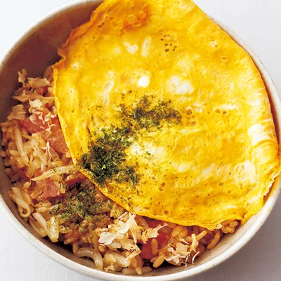 オムそばめし風丼
