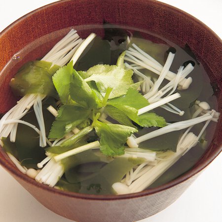 わかめとえのきのお吸いもの By市瀬悦子さんの料理レシピ プロのレシピならレタスクラブ