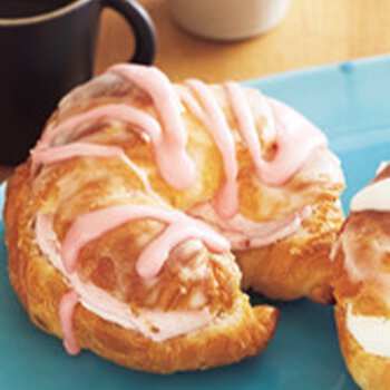 簡単クロワッサンドーナッツ ラズベリークリーム By本間節子さんの料理レシピ プロのレシピならレタスクラブ