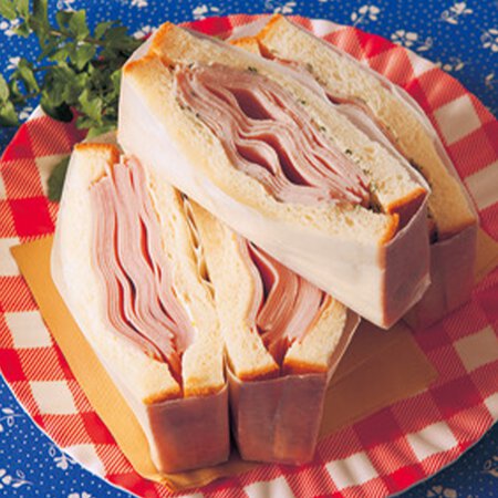 ボリュームハムサンド By坂田阿希子さんの料理レシピ プロのレシピならレタスクラブ