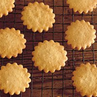サクサク型抜きクッキー By桑原奈津子さんの料理レシピ プロのレシピならレタスクラブ
