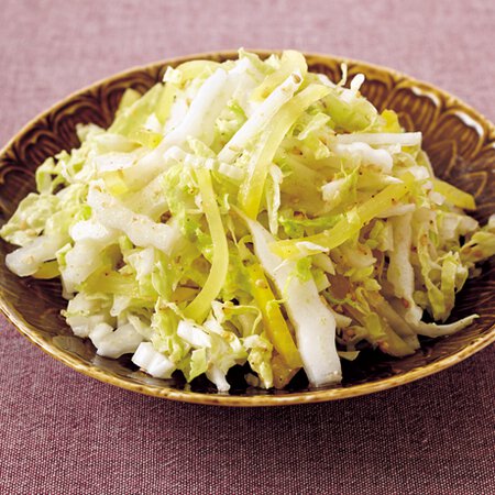 白菜とたくあんの白ごまサラダ By重信初江さんの料理レシピ プロのレシピならレタスクラブ 白菜とたくあんの白ごまサラダ By重信初江さんの料理レシピ プロのレシピならレタスクラブ