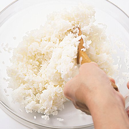 基本のすし飯 By大原千鶴さんの料理レシピ プロのレシピならレタスクラブ