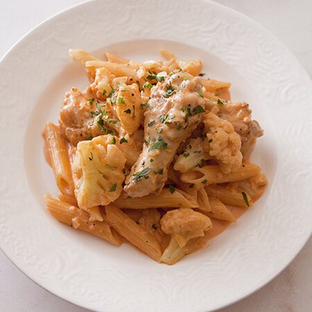 手羽元のトマトクリームペンネ By神保佳永さんの料理レシピ プロのレシピならレタスクラブ