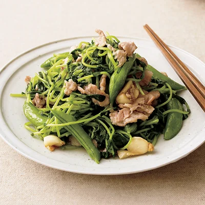 「豆苗と豚肉のにんにく塩炒め」の太らない献立