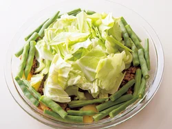 混ぜてから残りの野菜ものせて加熱