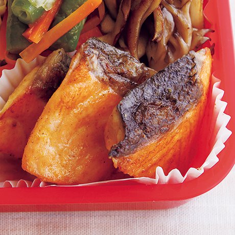 鮭のカレームニエル By牧野直子さんの料理レシピ プロのレシピならレタスクラブ