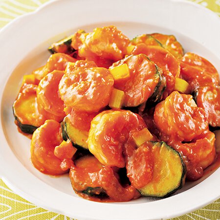 えびとズッキーニのチリトマト炒め By小田真規子さんの料理レシピ プロのレシピならレタスクラブ