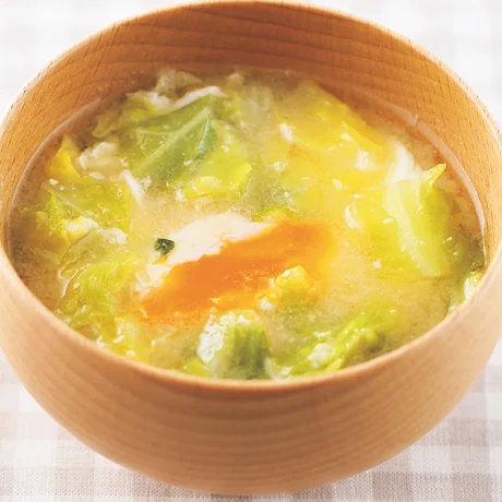 キャベツと卵のみそ汁 By鈴木薫さんの料理レシピ プロのレシピならレタスクラブ