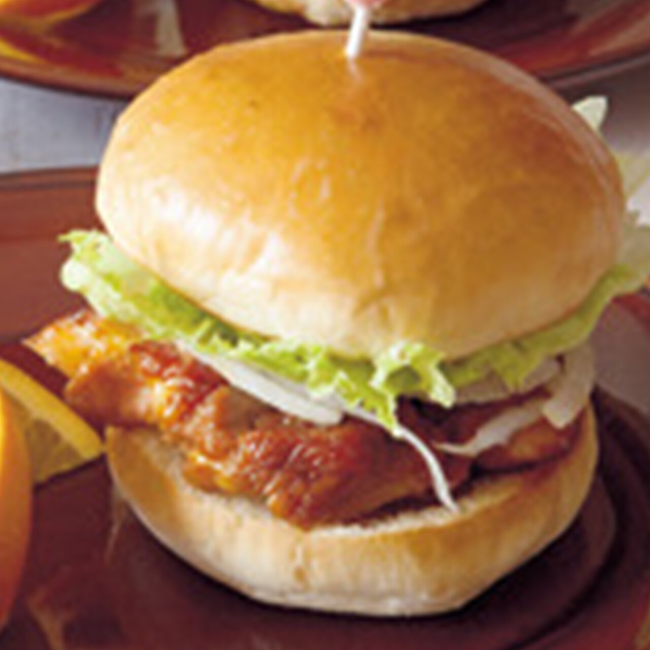 照り焼きチキンバーガー By坂田阿希子さんの料理レシピ プロのレシピならレタスクラブ