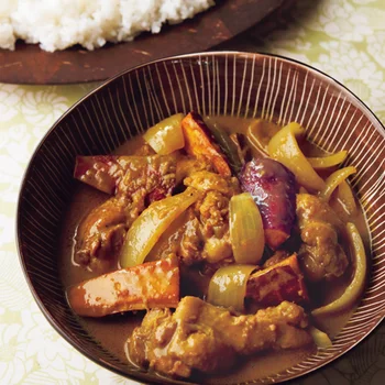 手羽元のしょうがココナッツカレー