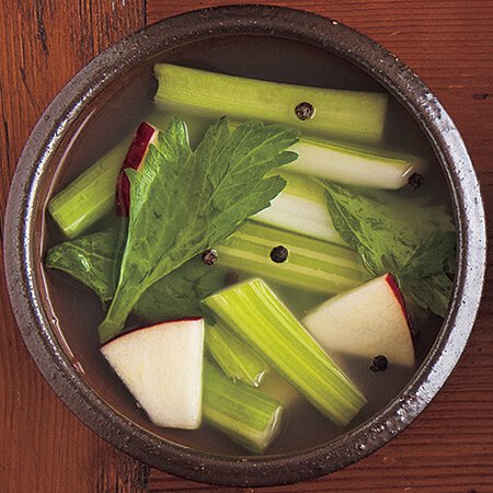 セロリ水キムチ Byコウケンテツさんの料理レシピ プロのレシピならレタスクラブ