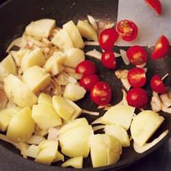 カレートマトジャーマンポテト By瀬尾幸子さんの料理レシピ プロのレシピならレタスクラブ