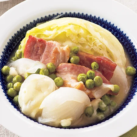 厚切りベーコンと春野菜のスープ煮