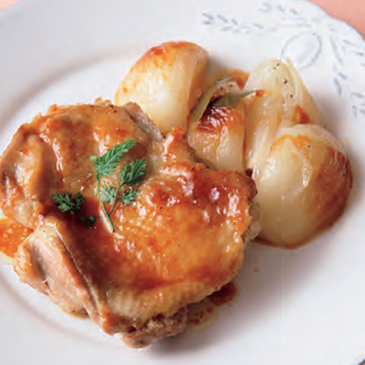 とりもも肉のソテー新玉ロースト添え By江口恵子さんの料理レシピ プロのレシピならレタスクラブ