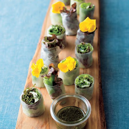 ブルーチーズとレタスの生春巻きサラダ By稲垣晴代さんの料理レシピ プロのレシピならレタスクラブ