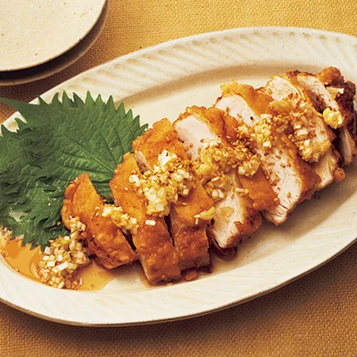 とりむねの一枚揚げ ねぎごまだれ