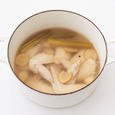 ベースのチキンスープ By内田真美さんの料理レシピ プロのレシピならレタスクラブ