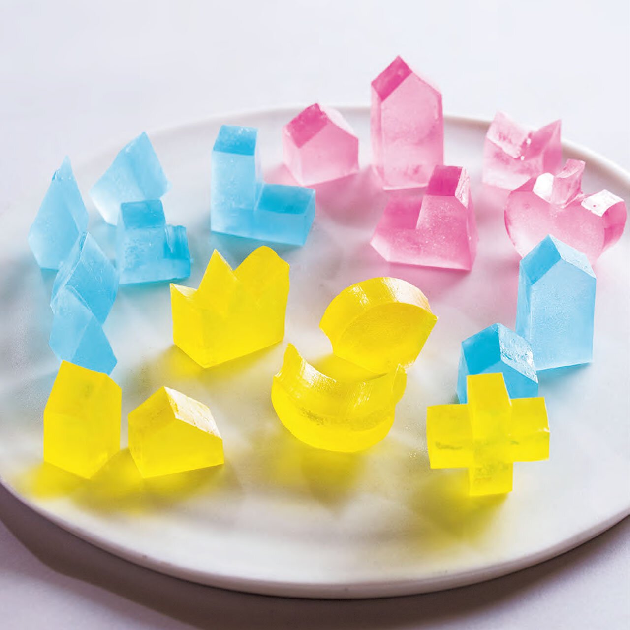 基本の琥珀糖 By本間節子さんの料理レシピ プロのレシピならレタスクラブ 基本の琥珀糖 By本間節子さんの料理レシピ プロのレシピならレタスクラブ