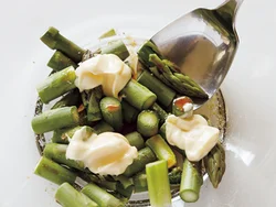 油がわりのマヨネーズで、野菜しっとり、ご飯パラパラに