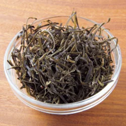 刻み昆布は昆布を細切り にしたもの。細かい分うまみが早く出る