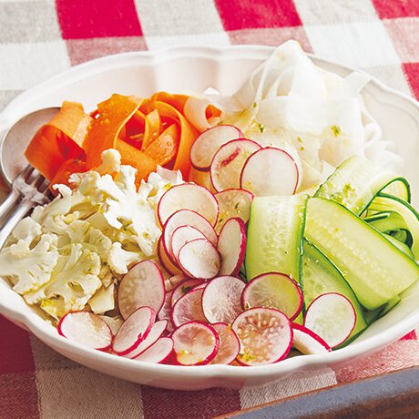 ５種の野菜サラダ By渡辺麻紀さんの料理レシピ プロのレシピならレタスクラブ