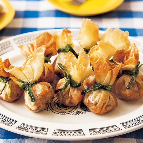 茶きん包みのミニ春巻き By鈴木薫さんの料理レシピ プロのレシピならレタスクラブ