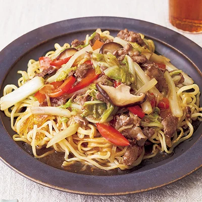 牛肉の野菜たっぷりあんかけ焼きそば