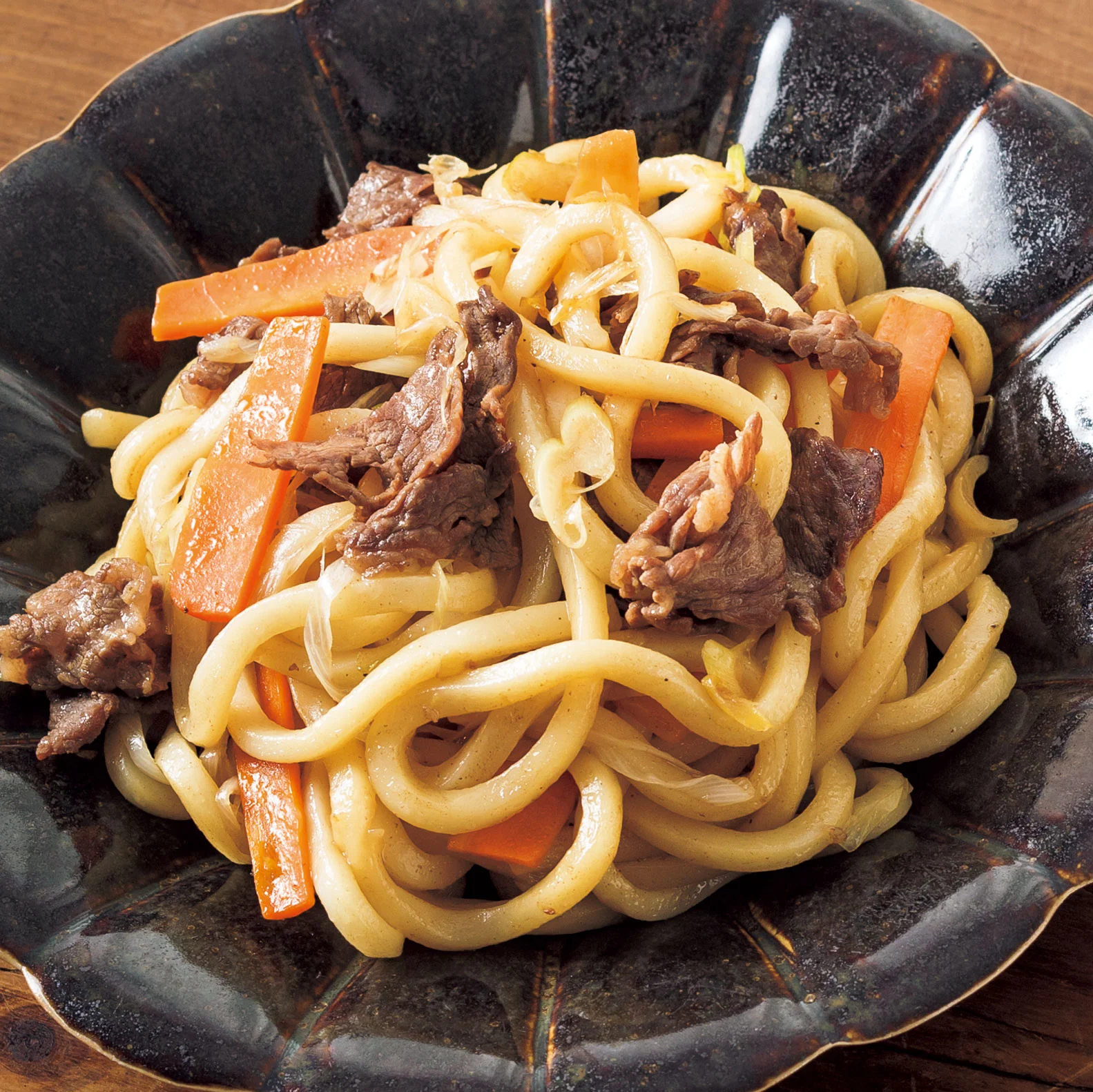 牛肉とにんじんの焼きうどん