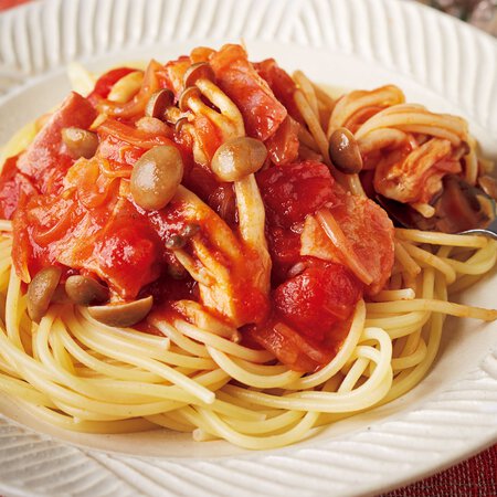 トマトとベーコンのスパゲッティ By重信初江さんの料理レシピ プロのレシピならレタスクラブ