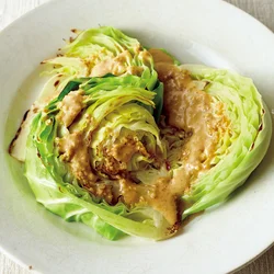 濃厚だから、こうばしい焼き野菜にも絶妙マッチ