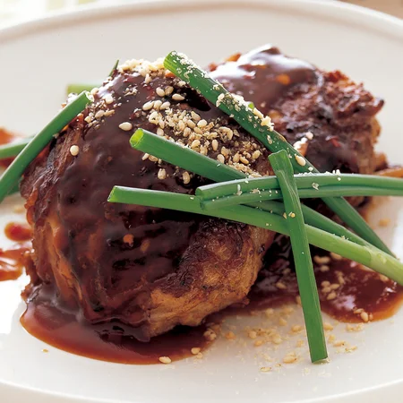 豚肉と根菜のトマト煮