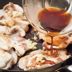 ポン酢は加熱することで、角がとれて味に奥行きが出る。
