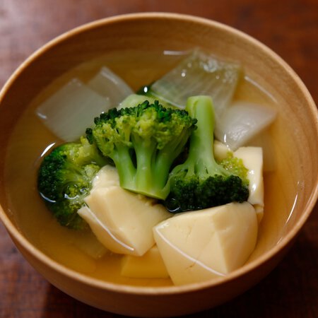 卵豆腐とブロッコリーのすまし汁 By秋元薫さんの料理レシピ プロのレシピならレタスクラブ