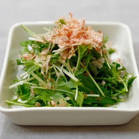 水菜のナムル風サラダ