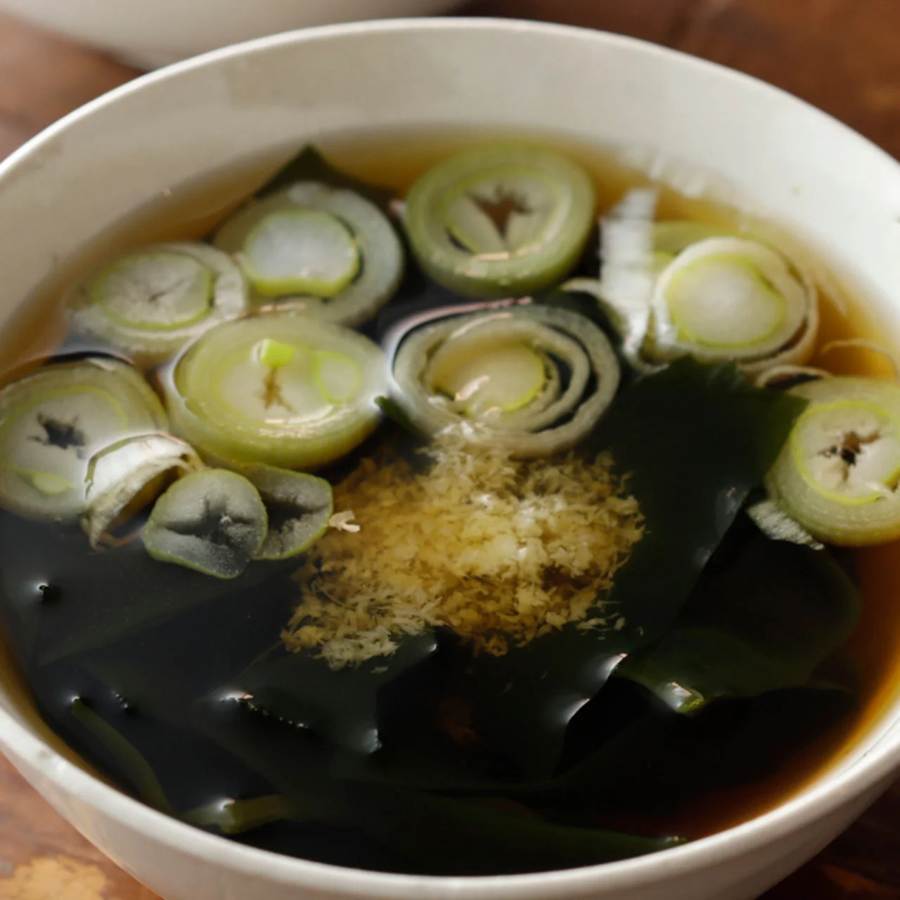 わかめとねぎのスープ By近藤幸子さんの料理レシピ プロのレシピならレタスクラブ
