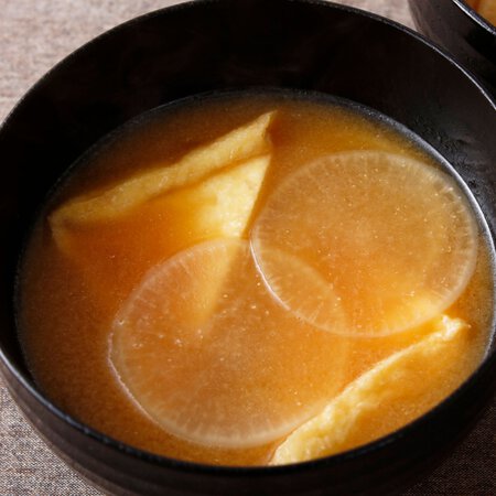 油揚げと大根のみそ汁 By本田明子さんの料理レシピ プロのレシピならレタスクラブ