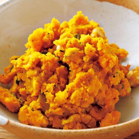 かぼちゃとナッツのサラダ By上島亜紀さんの料理レシピ プロのレシピならレタスクラブ